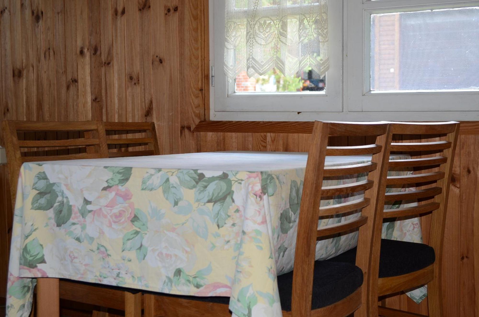 Gosciniec Hetman Bed and Breakfast Mikołajki Rum bild