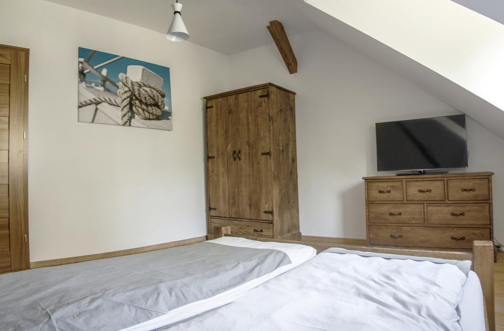 Gosciniec Hetman Bed and Breakfast Mikołajki Exteriör bild